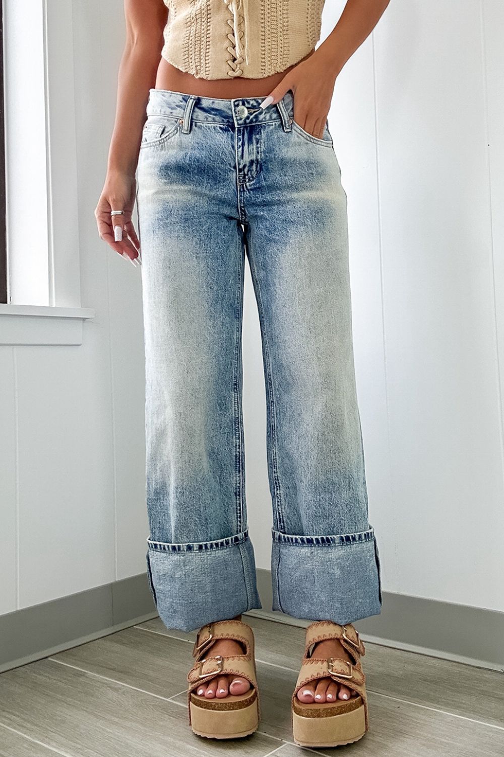 Washed Wide Leg Jeans