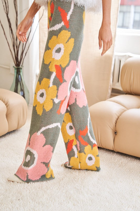 Davi & Dani Flower Printed Cozy Pants